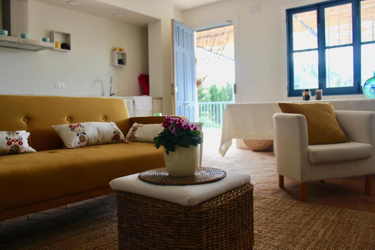Cortijo El Puente Guest House Vinuela Bagian luar foto